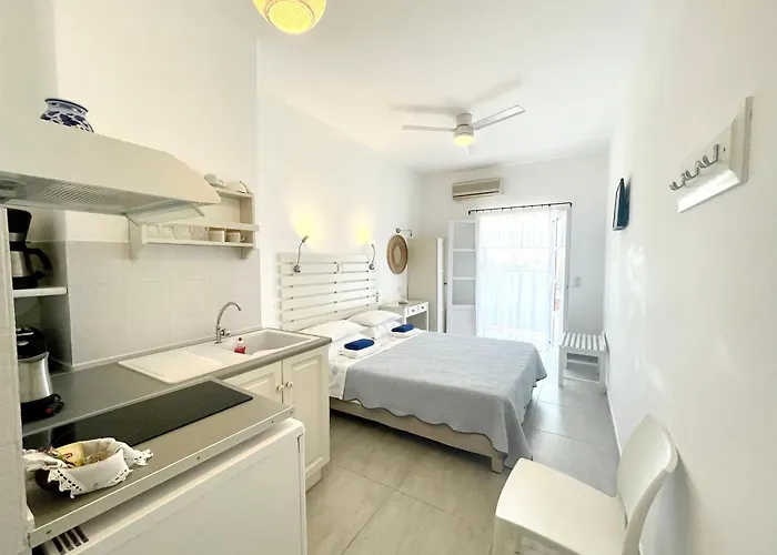 Anna's * Piso Livadi